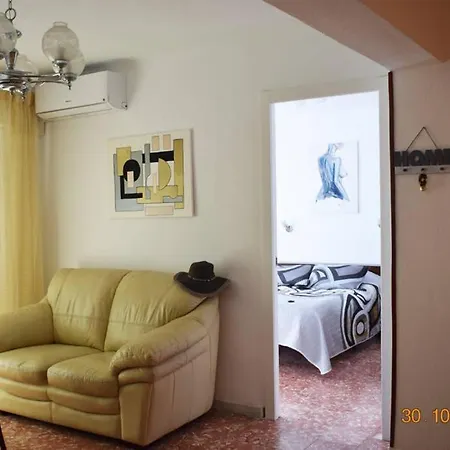 En El Centro De Apartment Alicante